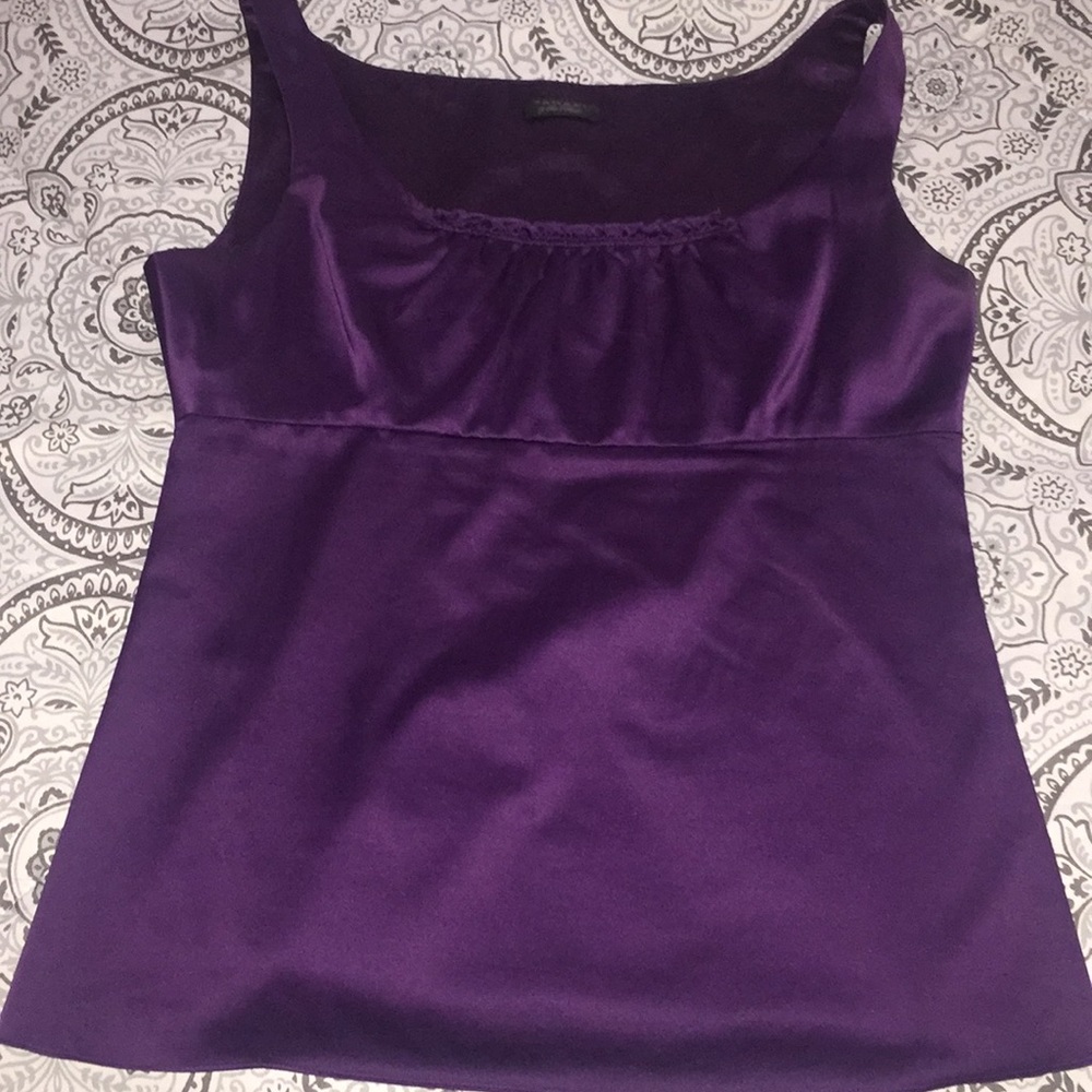 Tahari Purple gorgeous shirt